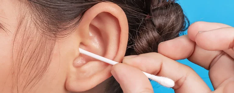 Kulak Çöpü Zararlı Mı? Doğru Temizlik Nasıl Yapılmalı?