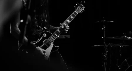 Metal Müzik Dinlemeye Yeni Başlayacakların Bilmesi Gereken Temel Şeyler